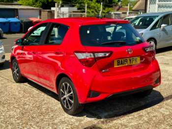 Used Toyota Yaris 2019 for sale - 74902585: Photo