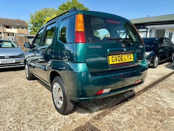 Used Suzuki Ignis 2006 for sale - 79634372: Photo