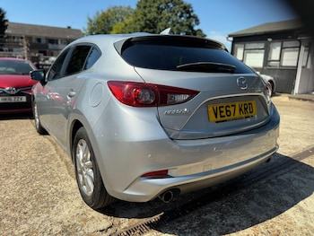 Used Mazda Mazda3 2018 for sale - 79540105: Photo