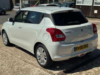 Used Suzuki Swift 2018 for sale - 75232633: Photo