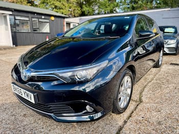 Used Toyota Auris 2016 for sale - 79859875: Photo