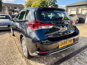 Used Toyota Auris 2016 for sale - 79859875: Photo
