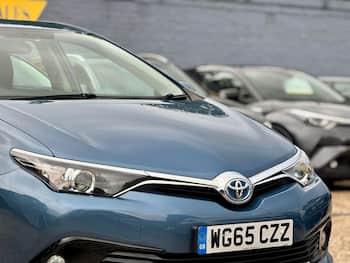Used Toyota Auris 2015 for sale - 79712005: Photo