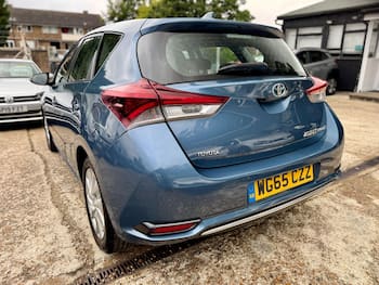 Used Toyota Auris 2015 for sale - 79712005: Photo