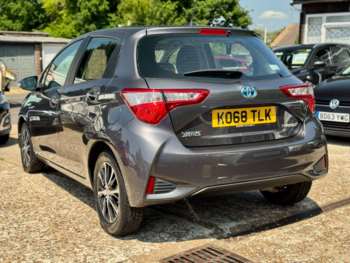 Used Toyota Yaris 2019 for sale - 74958518: Photo