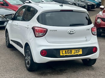 Used Hyundai i10 2019 for sale - 79846887: Photo