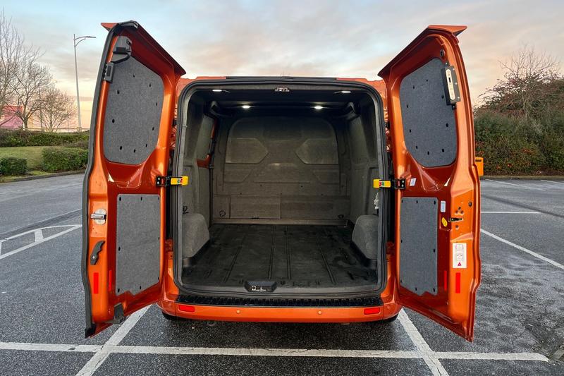Used Ford Transit Custom 2020 for sale - 77231359: Photo 7