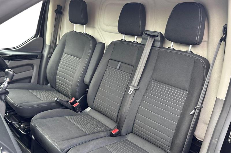 Used Ford Transit Custom 2023 for sale - 76568475: Photo 8