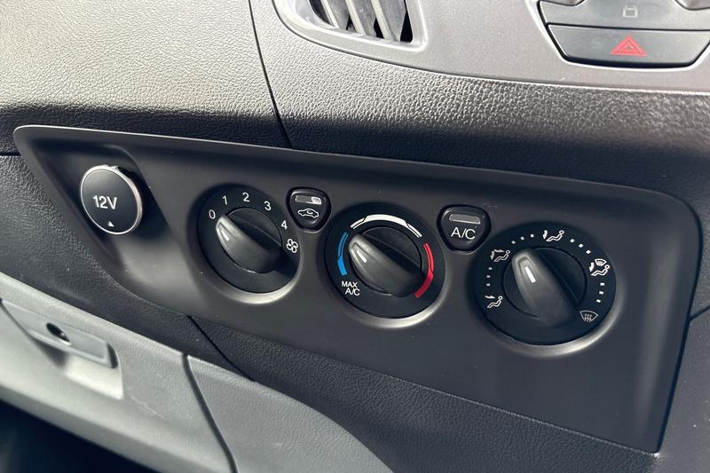 Used Ford Transit Custom 2018 for sale - 76500660: Photo 16