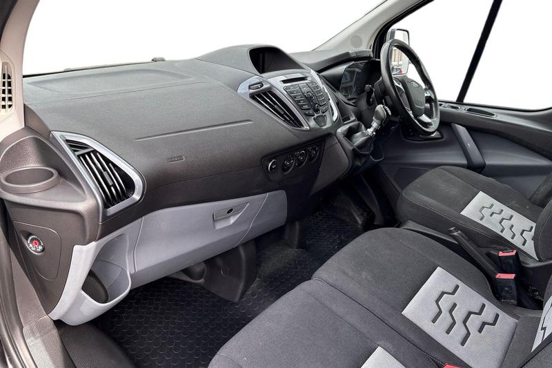 Used Ford Transit Custom 2018 for sale - 76500660: Photo 3