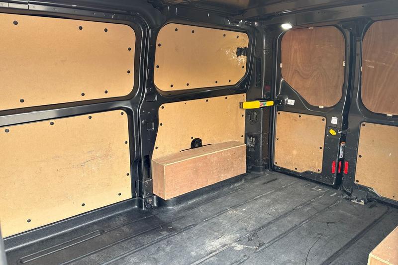 Used Ford Transit Custom 2018 for sale - 76461384: Photo 4