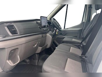 Used Ford Transit 2025 for sale - 78180385: Photo