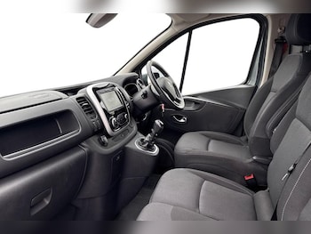 Used Renault Trafic 2020 for sale - 76184364: Photo