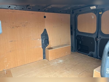 Used Renault Trafic 2020 for sale - 76184364: Photo