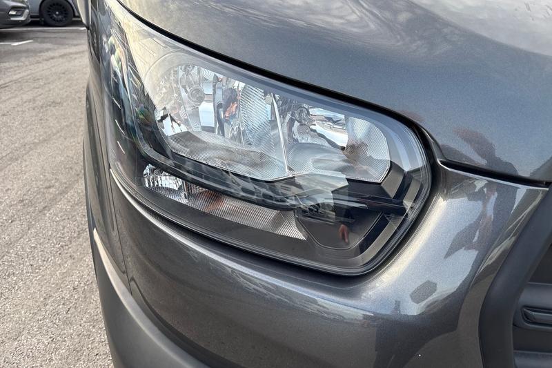 Used Ford Transit 2023 for sale - 76580688: Photo 6