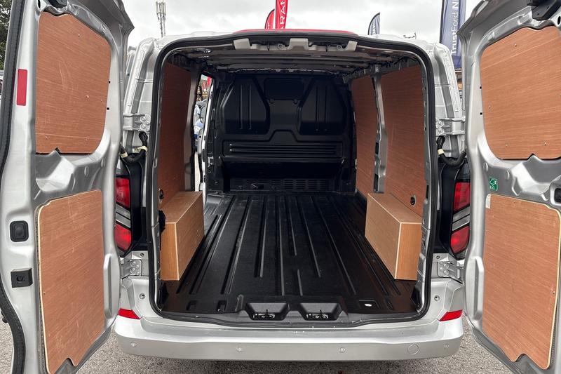 Used Ford Transit Custom 2025 for sale - 76209402: Photo 6