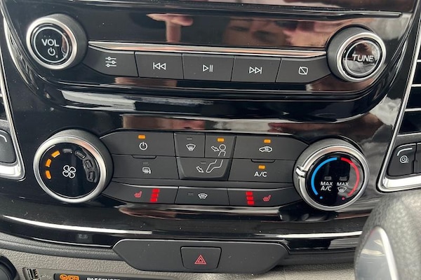 Used Ford Transit Custom 2022 for sale - 75277647: Photo 18