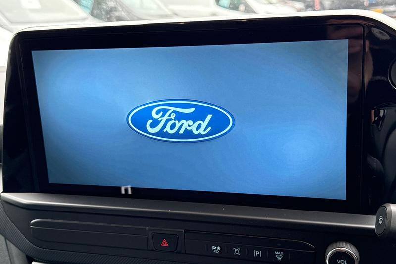 Used Ford Transit Custom 2025 for sale - 76716365: Photo 29