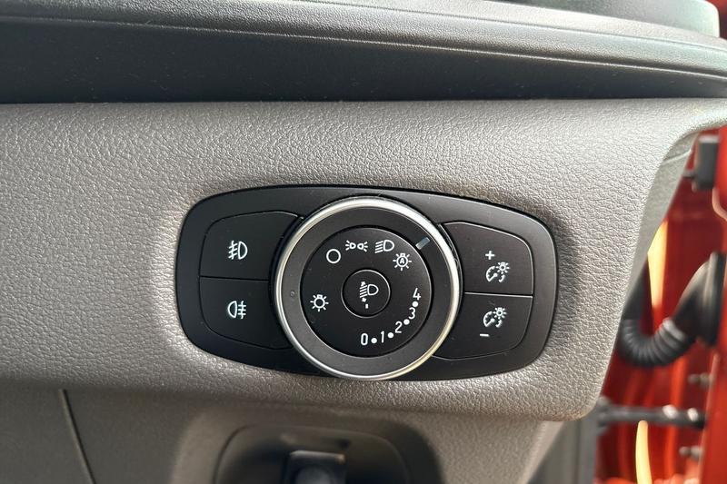 Used Ford Transit Custom 2023 for sale - 76541470: Photo 19