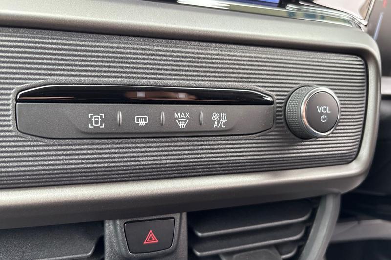 Used Ford Transit Courier 2024 for sale - 76541471: Photo 19