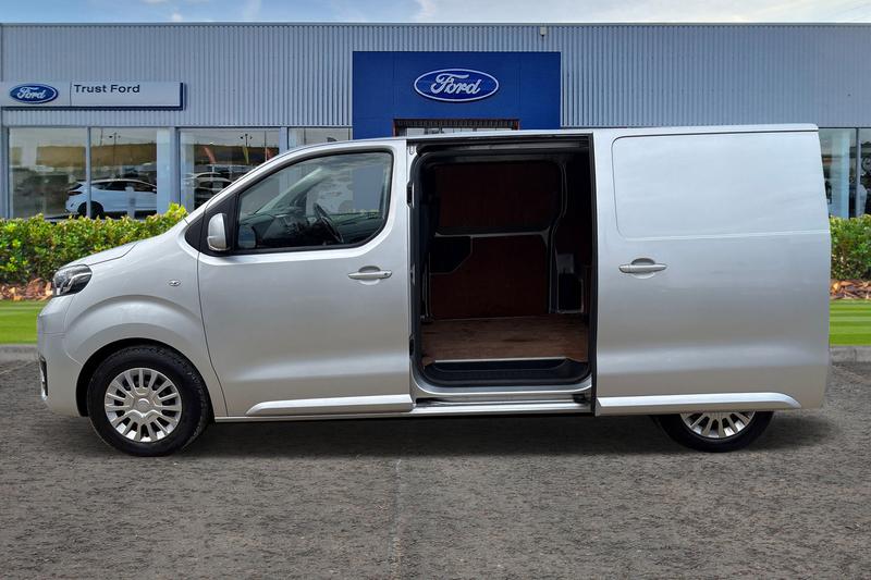 Used Toyota ProAce 2017 for sale - 76819176: Photo 5