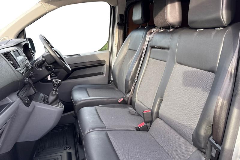 Used Toyota ProAce 2017 for sale - 76819176: Photo 8