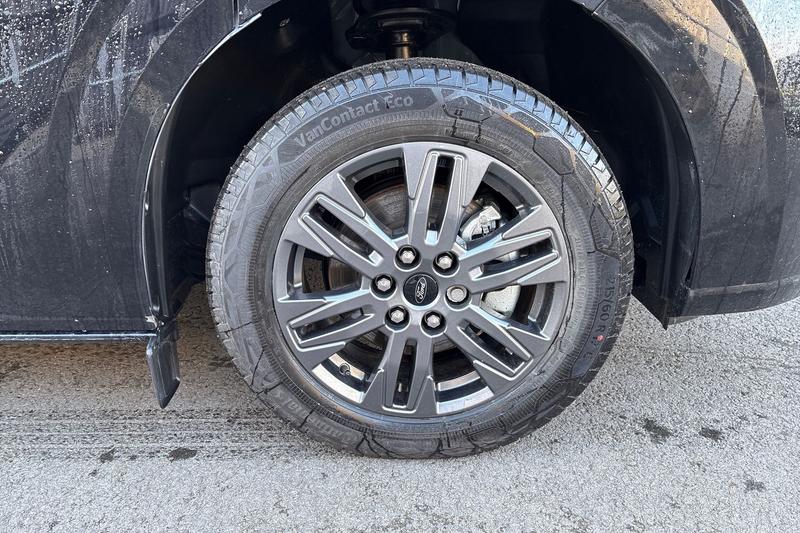 Used Ford E-Tourneo Custom 2025 for sale - 76716368: Photo 15