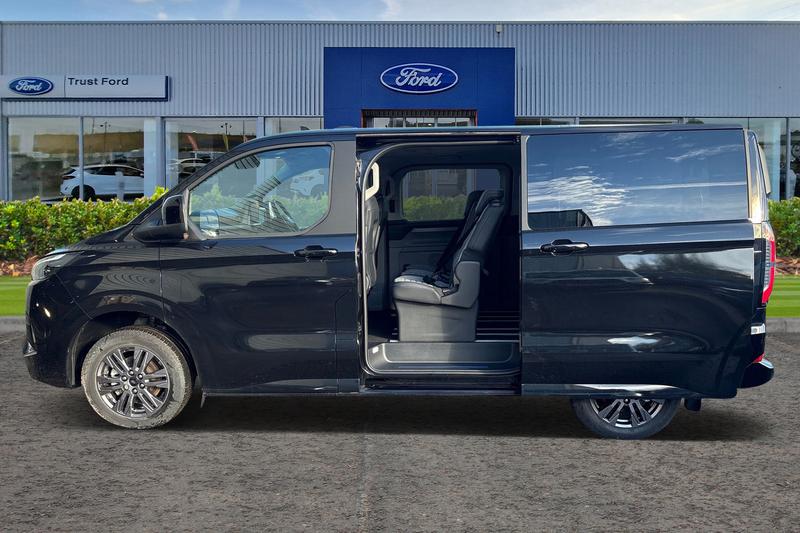 Used Ford E-Tourneo Custom 2025 for sale - 76716368: Photo 5