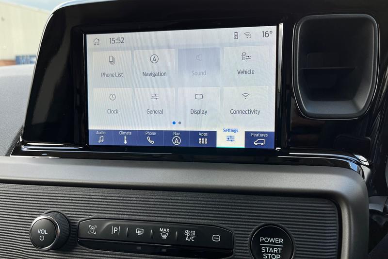 Used Ford Transit Courier 2024 for sale - 76400088: Photo 35