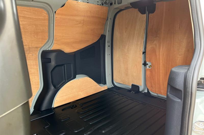 Used Ford Transit Courier 2024 for sale - 76400088: Photo 5