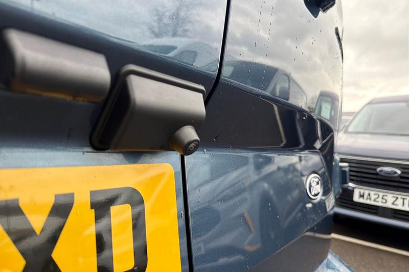 Used Ford Transit Custom 2025 for sale - 77359805: Photo 8