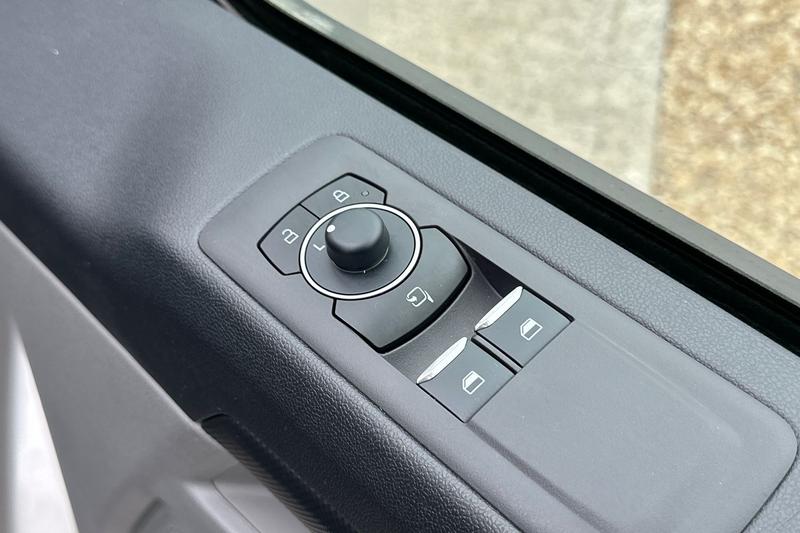 Used Ford Transit Custom 2025 for sale - 77961897: Photo 37