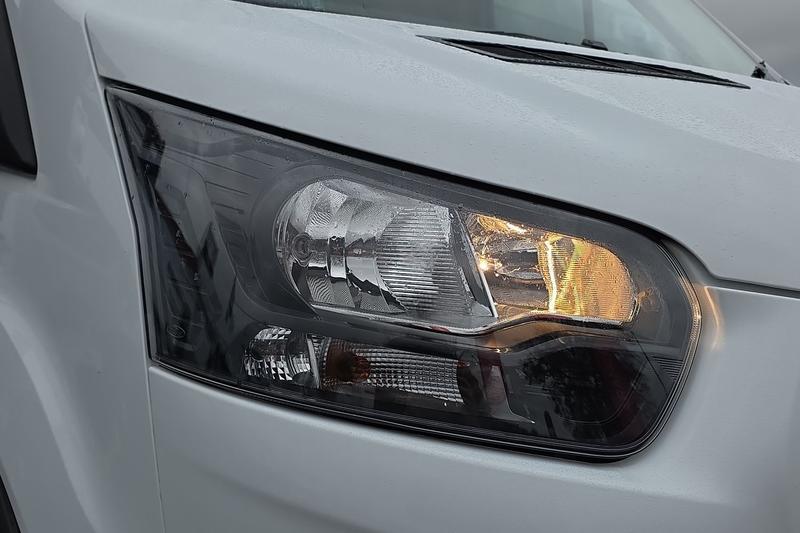 Used Ford Transit 2024 for sale - 76631402: Photo 22