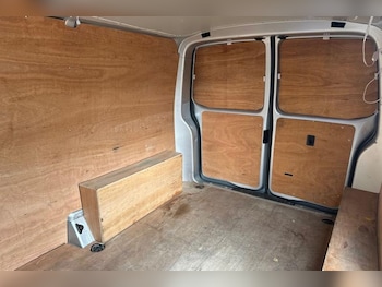 Used Volkswagen Transporter 2022 for sale - 77724731: Photo