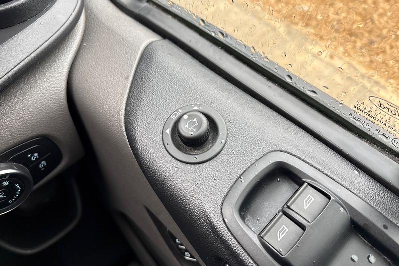 Used Ford Transit Custom 2023 for sale - 77152024: Photo 17