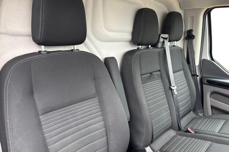 Used Ford Transit Custom 2023 for sale - 77152024: Photo 9