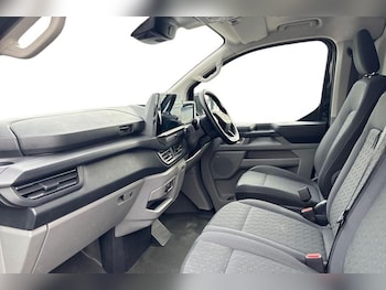 Used Ford Transit Custom 2025 for sale - 76209415: Photo