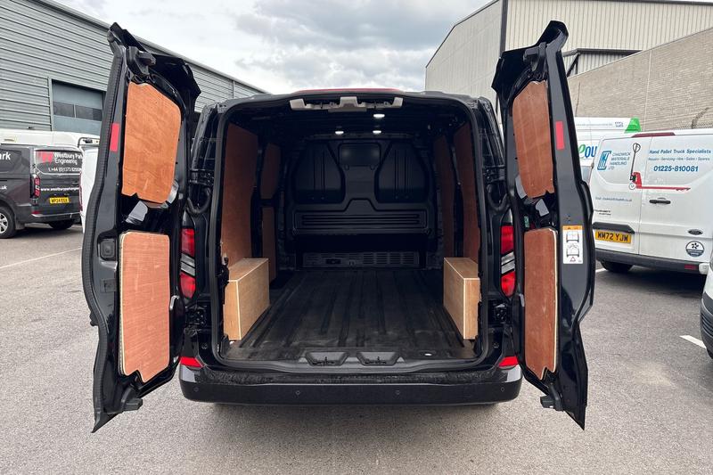Used Ford Transit Custom 2025 for sale - 76209415: Photo 6