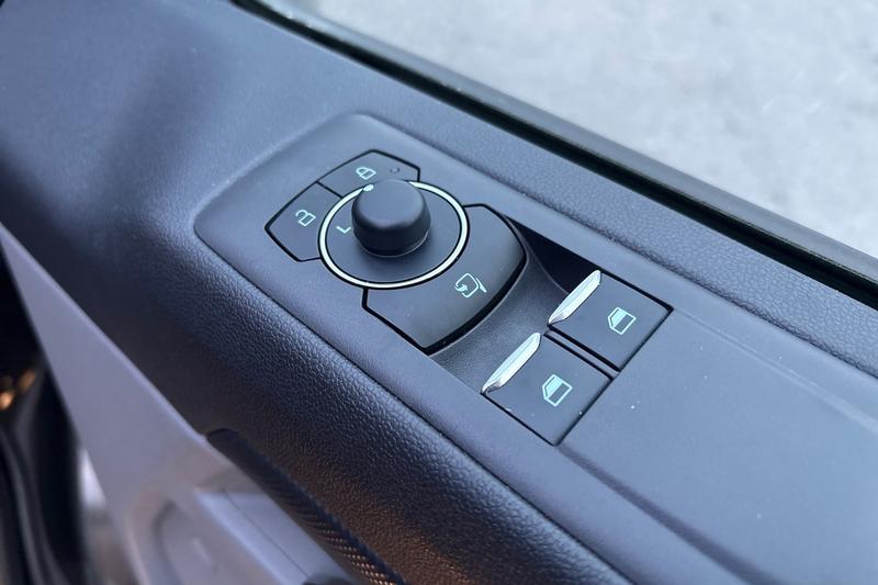 Used Ford Transit Custom 2025 for sale - 76580692: Photo 14