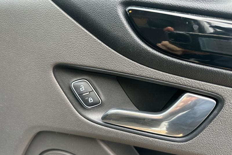 Used Ford Transit Custom 2023 for sale - 77718660: Photo 37