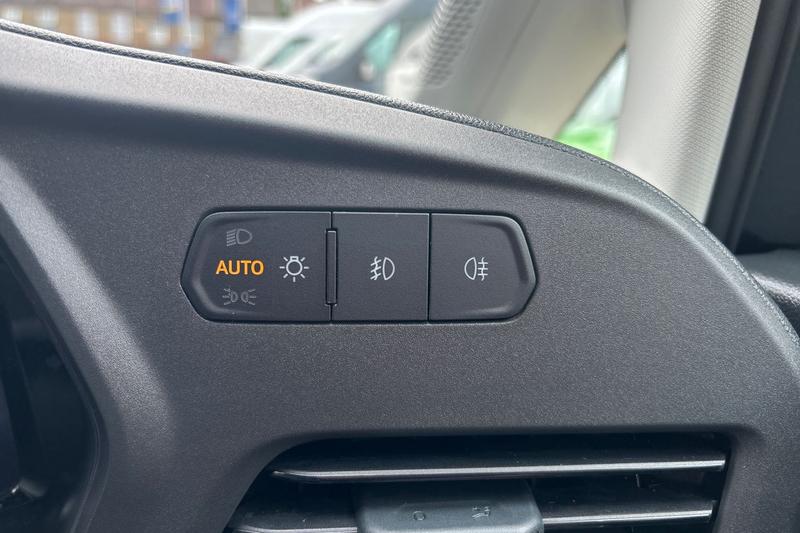 Used Ford Transit Connect 2025 for sale - 76139614: Photo 33