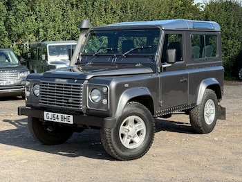 Land Rover - Defender 90