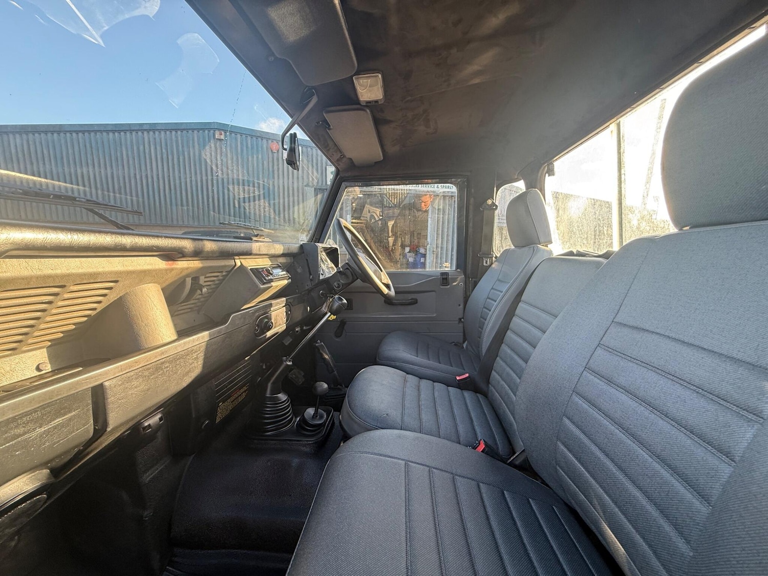 Used Land Rover Defender 2001 for sale - 77081662: Photo 14