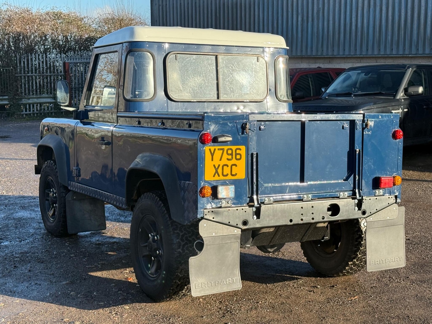 Used Land Rover Defender 2001 for sale - 77081662: Photo 17