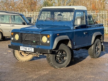 Used Land Rover Defender 2001 for sale - 77081662: Photo