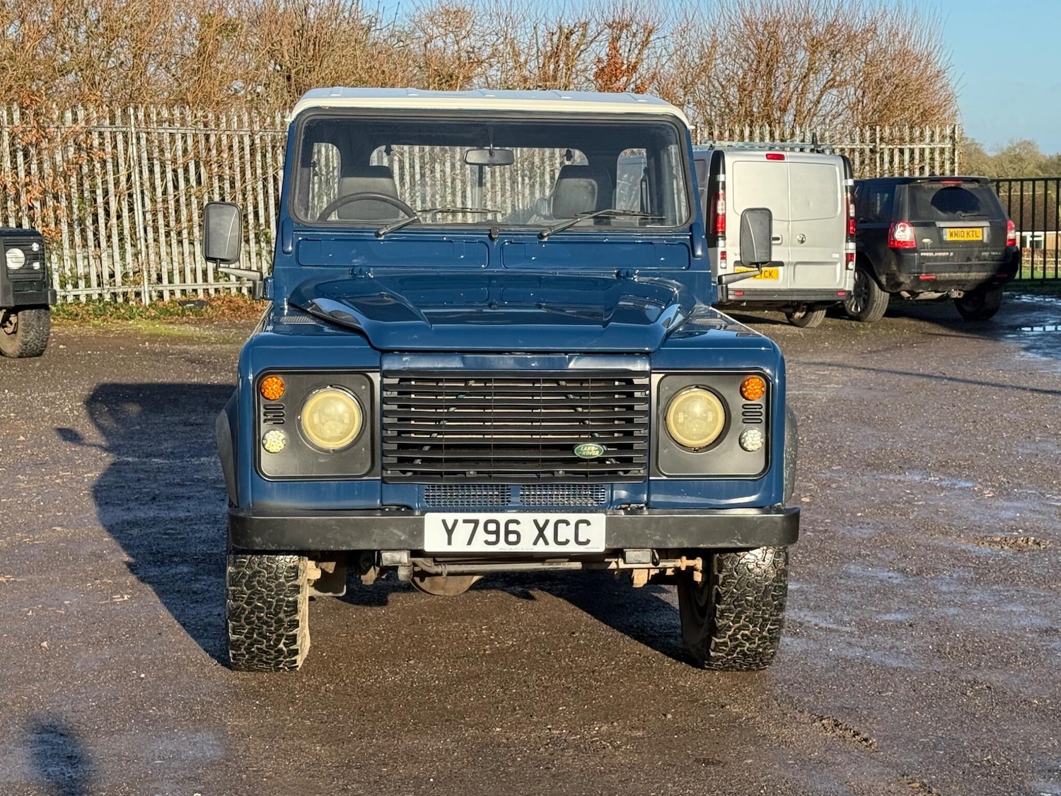 Used Land Rover Defender 2001 for sale - 77081662: Photo 8