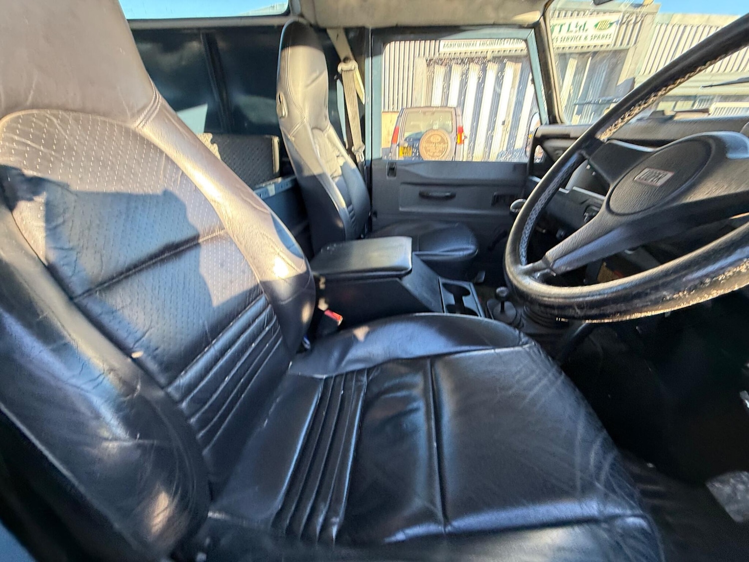 Used Land Rover Defender 90 1994 for sale - 77120521: Photo 11