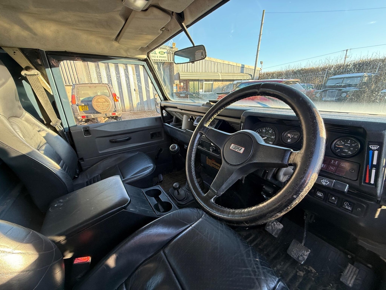 Used Land Rover Defender 90 1994 for sale - 77120521: Photo 12