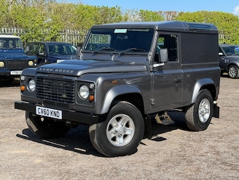 Used Land Rover Defender 90 2010 for sale - 77412383: Photo
