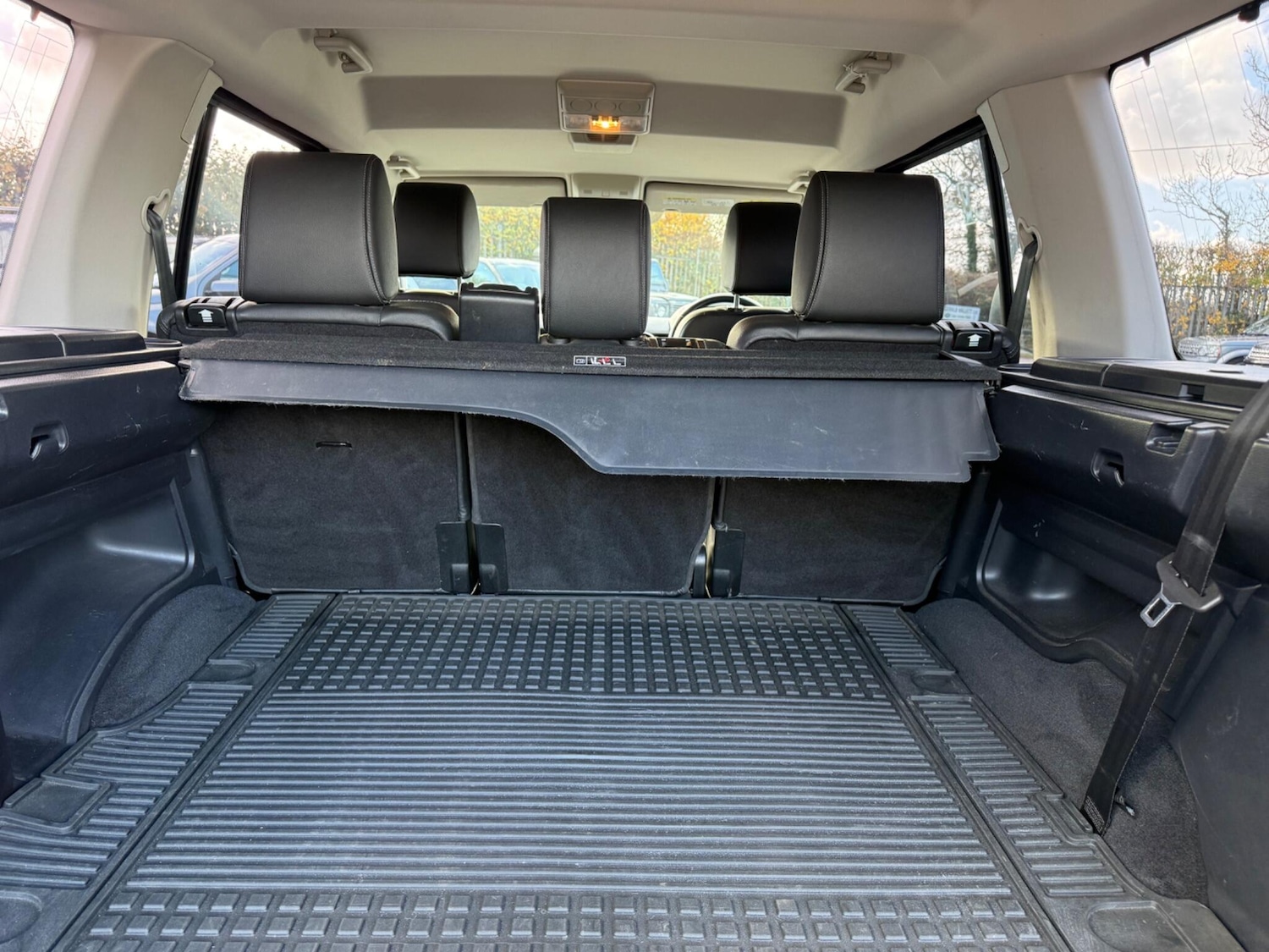 Used Land Rover Discovery 4 2010 for sale - 76072712: Photo 20